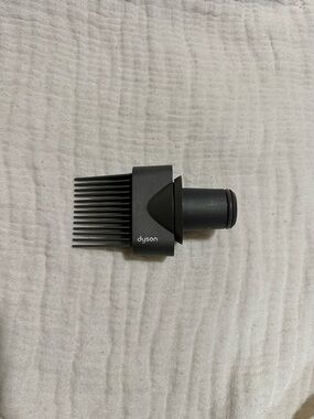 Dyson Wide Comb Attachment